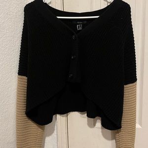 Women’s cropped button up sweater